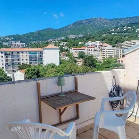 Apartament Bright Rooftop F3 Terrace Sea & Mountain View