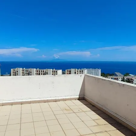 Bright Rooftop F3 Terrace Sea & Mountain View Lejlighed *